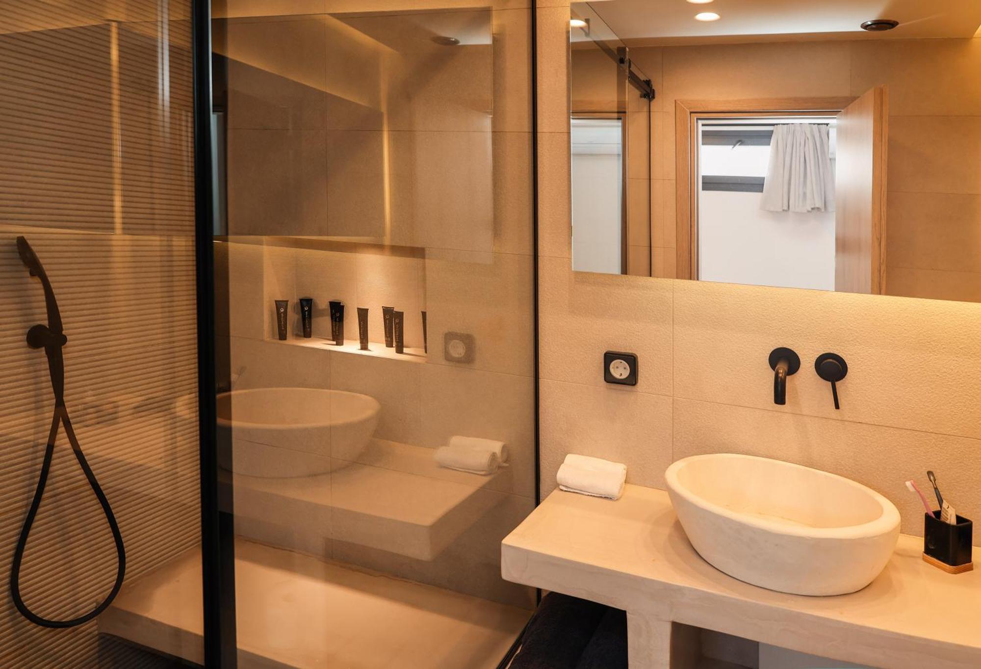 North Wind Luxury Suites Ía Eksteriør bilde